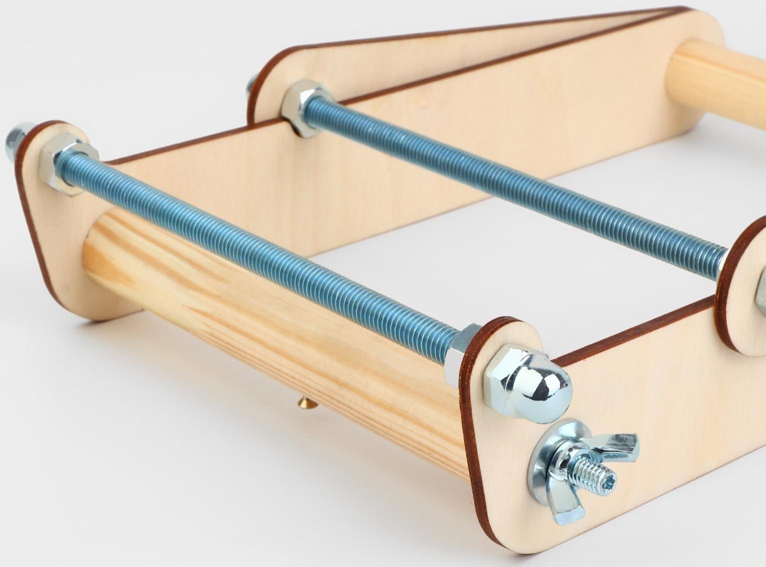 Станок для бисероплетения, 26 × 14 × 18 см