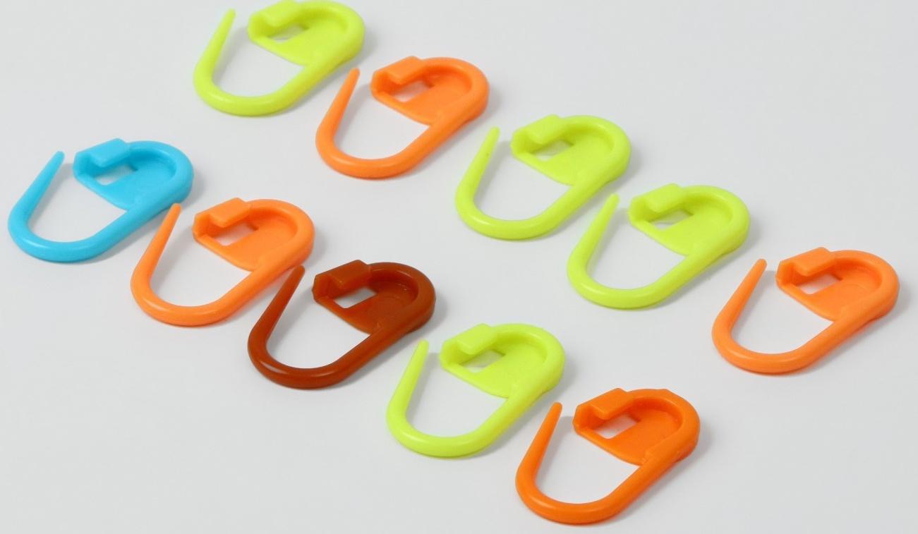 Набор для вязания, 35 предметов, в пенале, 20 × 10,5 × 4 см, цвет мятный