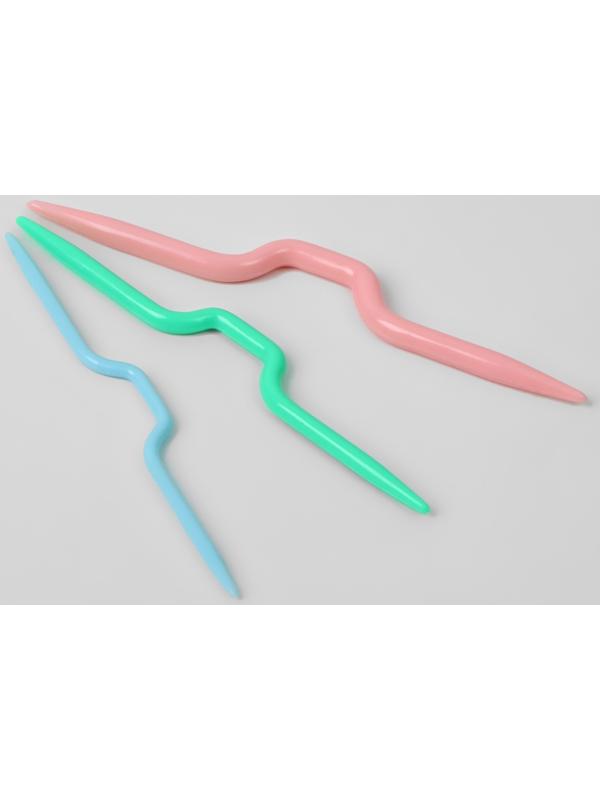 Набор для вязания, 35 предметов, в пенале, 20 × 10,5 × 4 см, цвет розовый