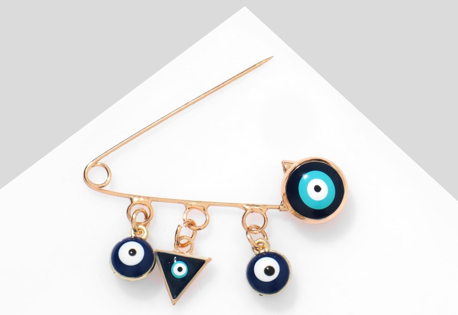 Булавка-оберег 