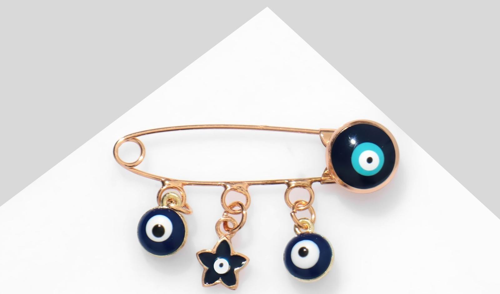 Булавка-оберег 