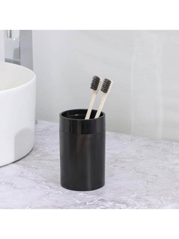 Стакан для зубных щёток, 7×7×11,5 см, цвет чёрный
