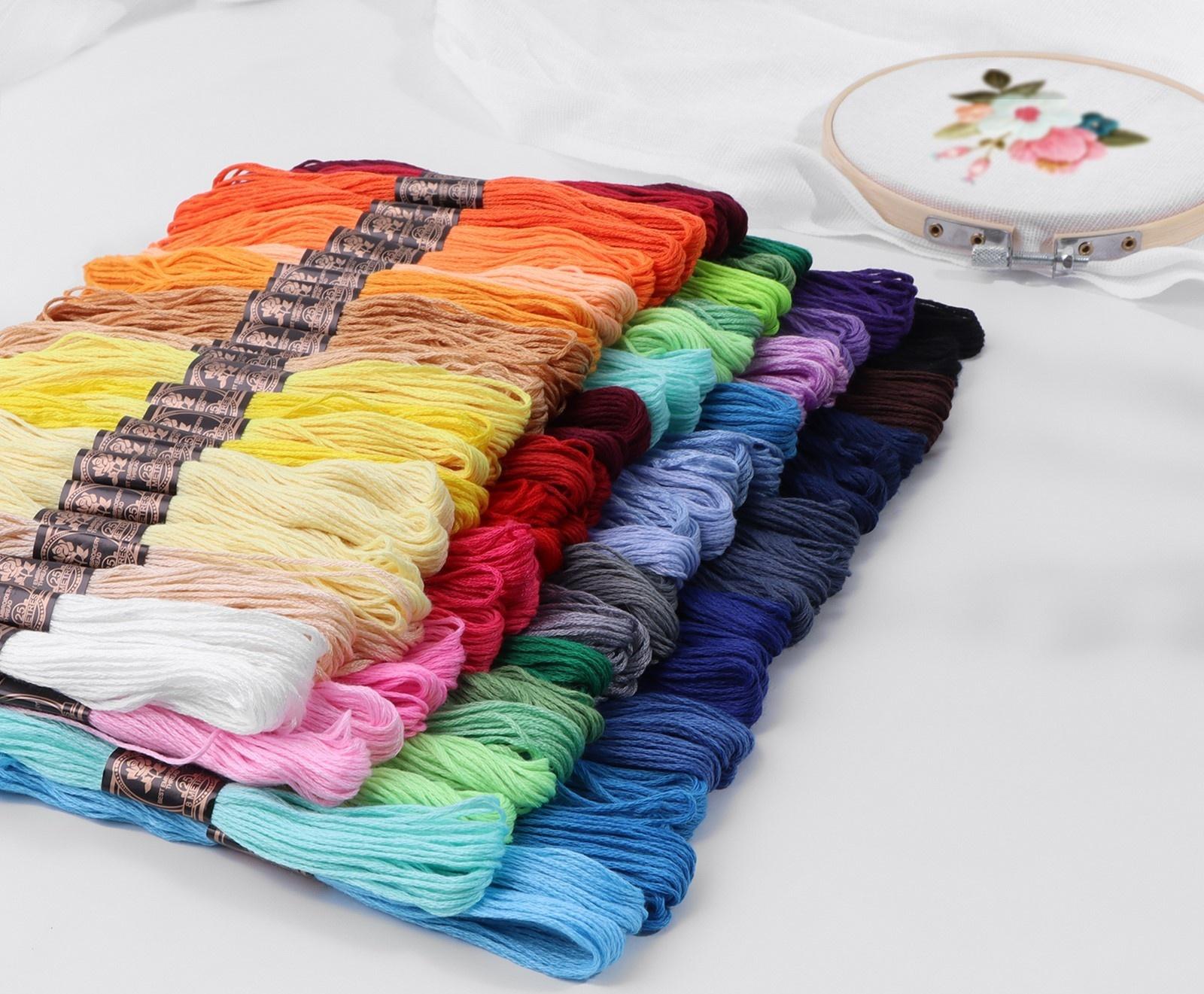 Набор ниток мулине, 8 ± 1 м, 100 шт, цвет МИКС