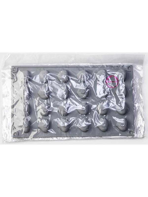 Форма силиконовая для льда и кондитерских украшений Доляна «Орешки», 30×17,5×1,5 см, 24 ячейки (3×2см) , цвет серый