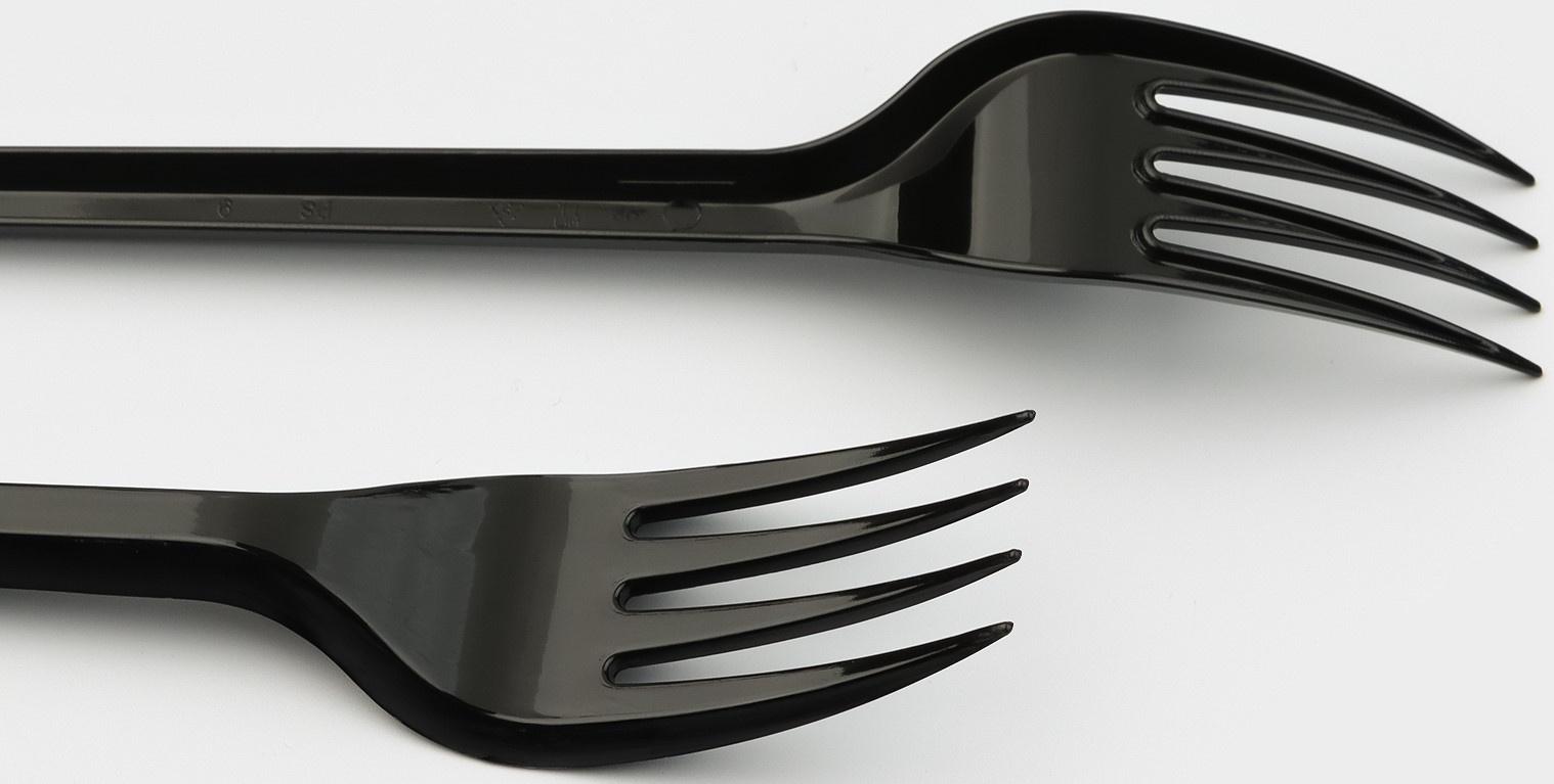 Вилка одноразовая чёрная «Стандарт» 15,5 см