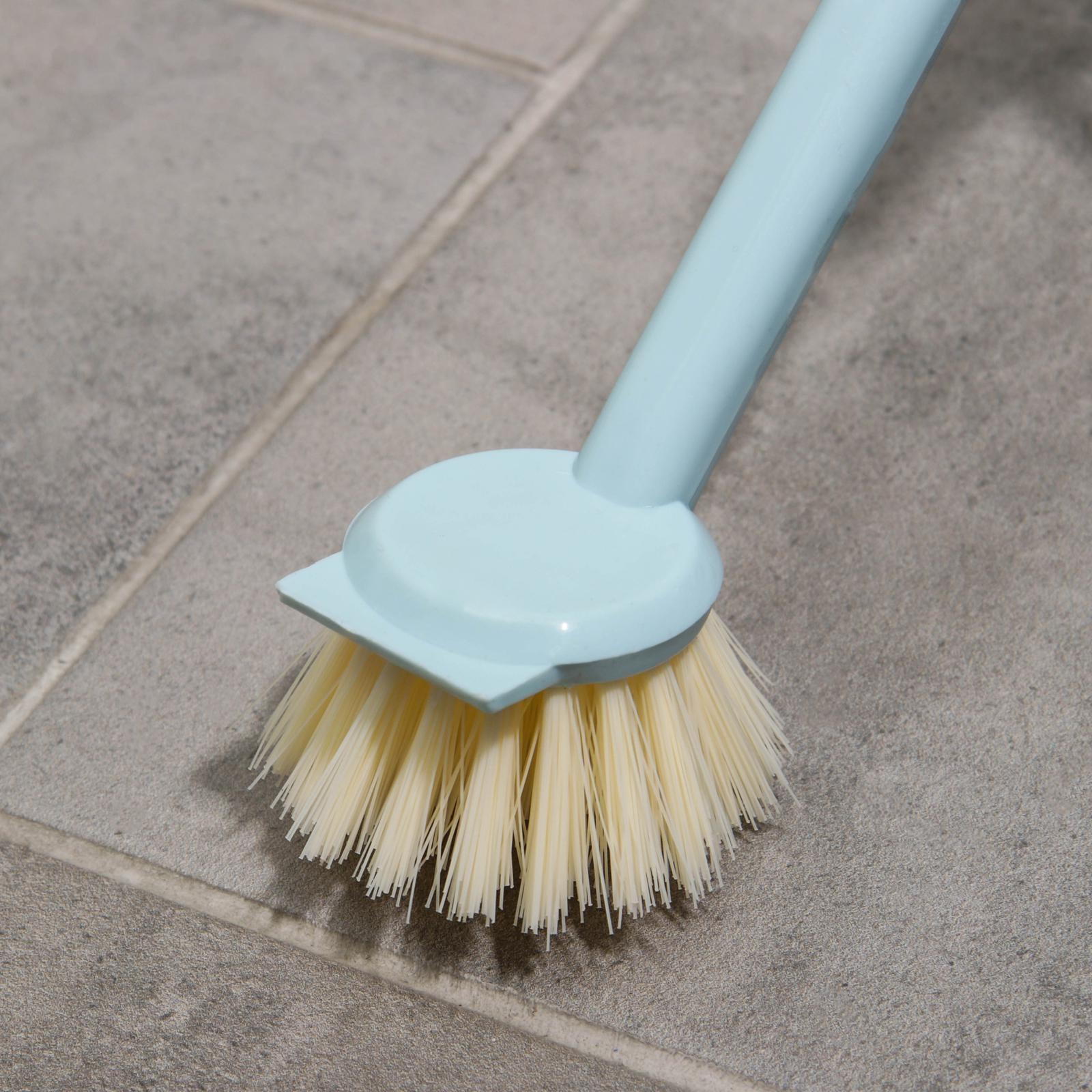 Набор для уборки, 4 предмета: совок, 3 щётки, 30×21×12 см, цвет МИКС