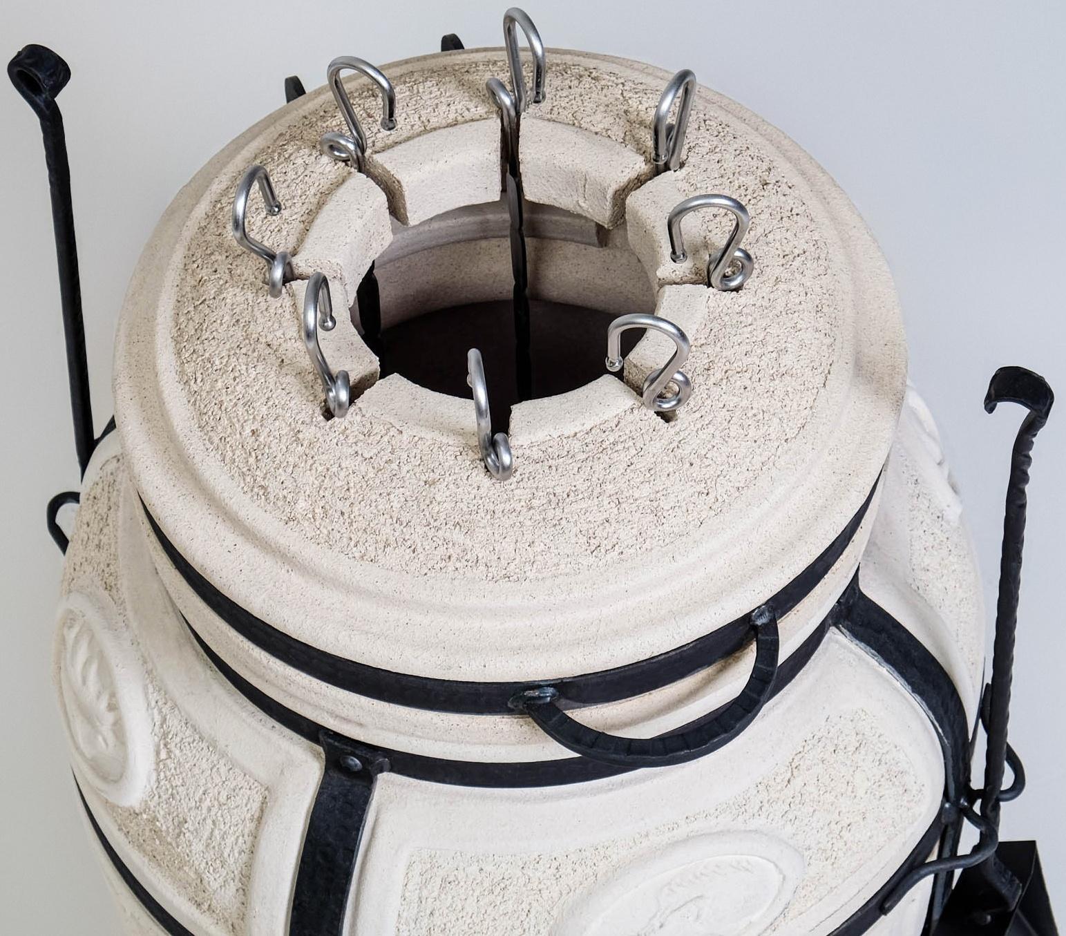 Тандыр Охотник c откидной крышкой, H-73 см, D-50 см, 82,5 кг, 8 шампуров, кочерга, совок