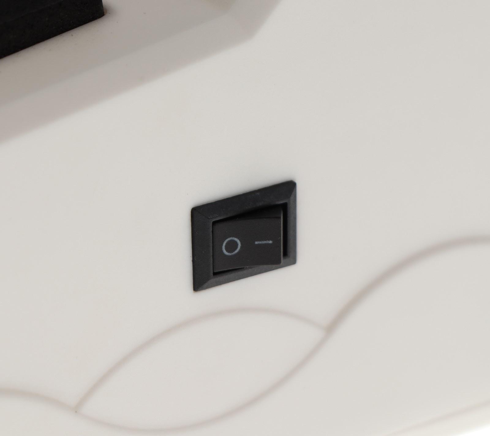 Ножеточка LuazON LTE-002, электрическая, для ножей/ножниц/отверток, 60 Вт, USB, белая