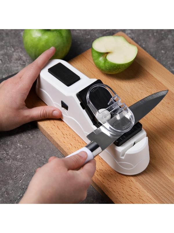 Ножеточка LuazON LTE-002, электрическая, для ножей/ножниц/отверток, 60 Вт, USB, белая