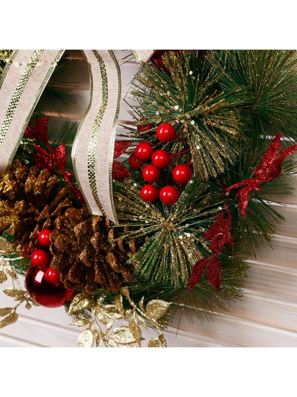 Венок новогодний d- 37 см 