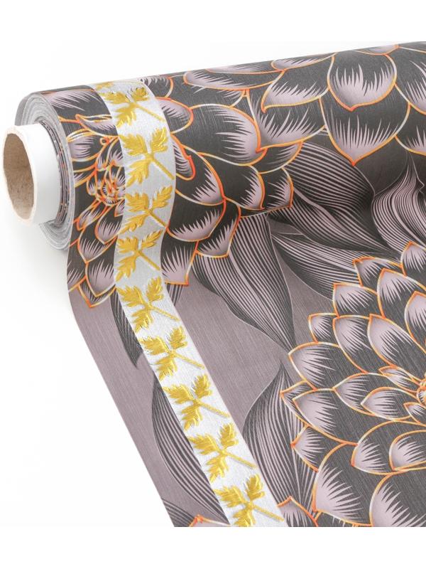 Клеёнка на стол на тканевой основе «В саду», рулон 20 метров, ширина 137 см, толщина 0,2 мм, цвет бордовый