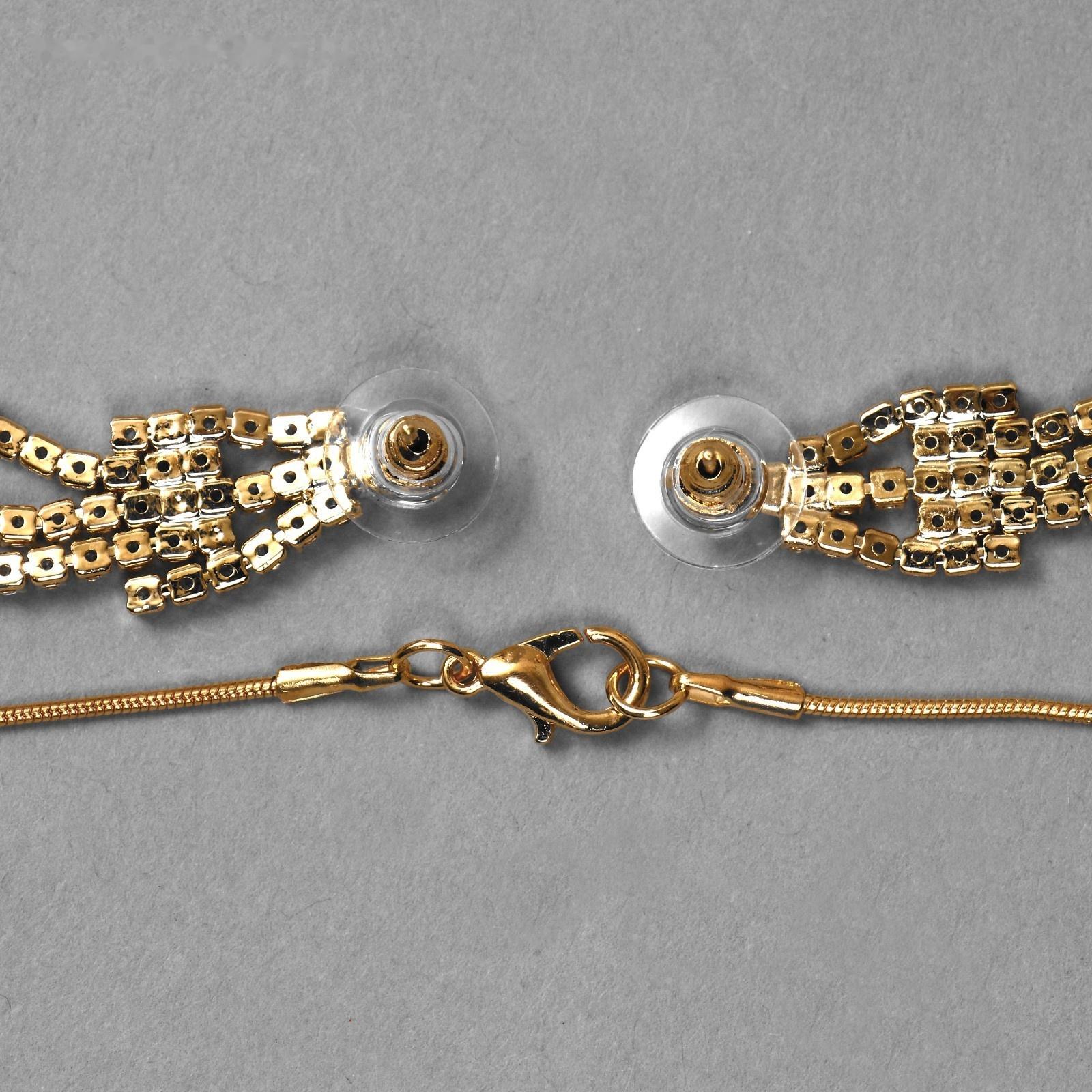 Гарнитур 2 предмета: серьги, кулон 