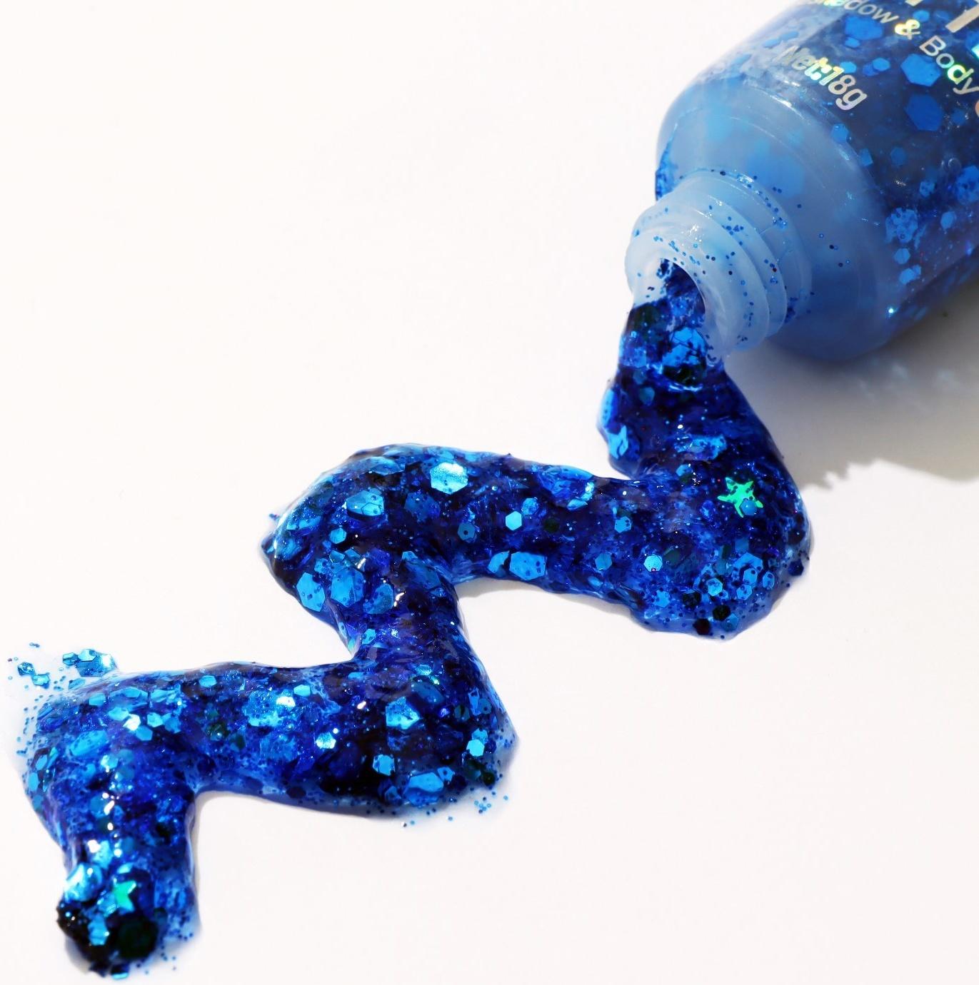 Набор 2 предмета: кулон, глиттер 