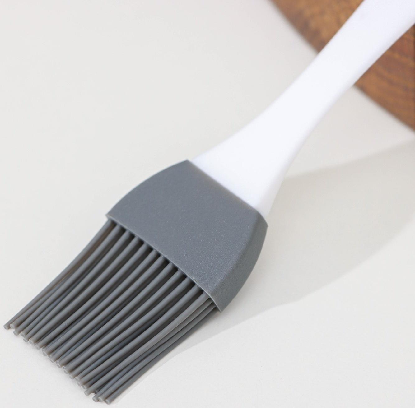 Кисть Доляна «Фобос», 16,5×2,9 см, цвет серый