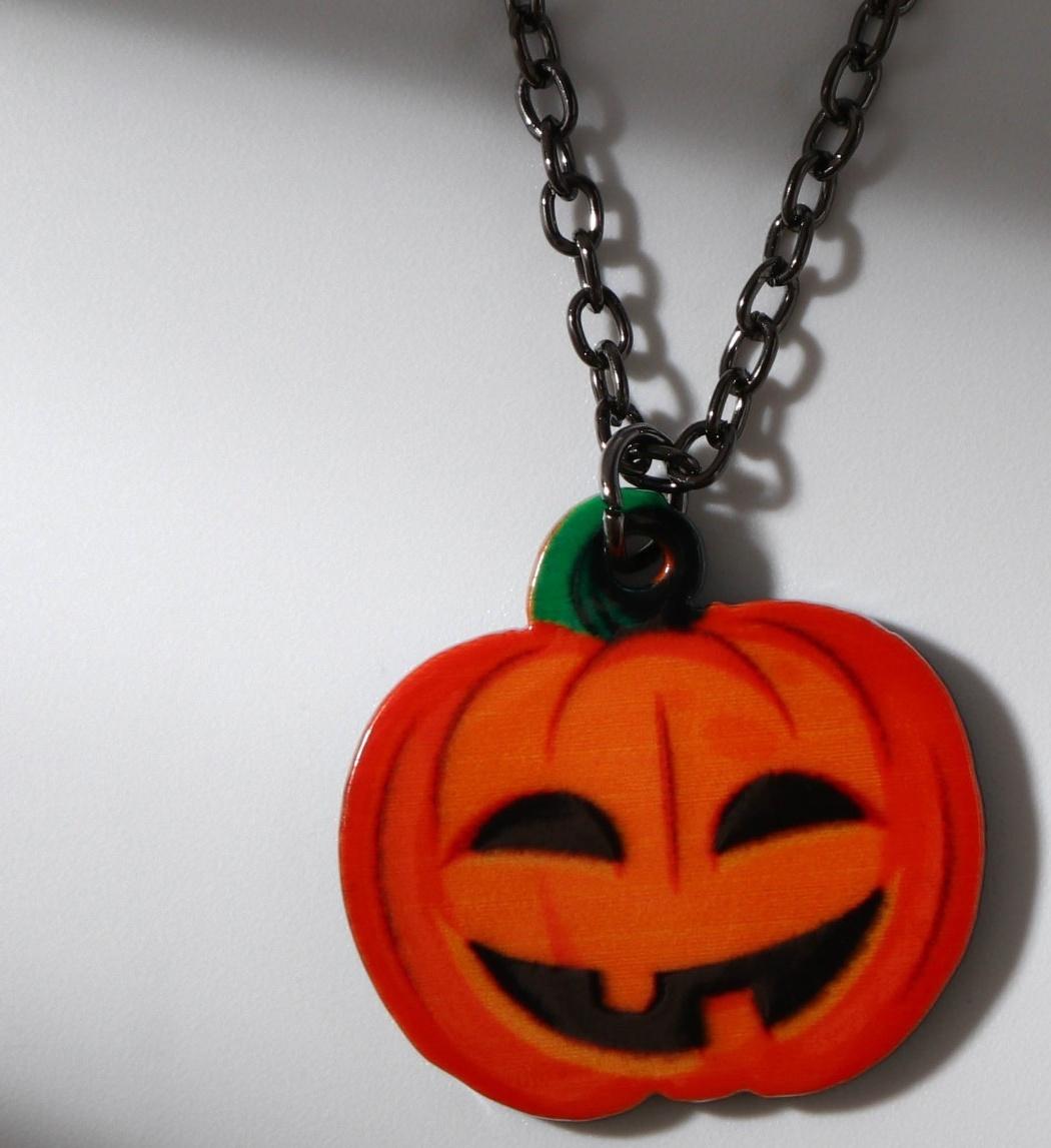 Подвеска на цепочке 