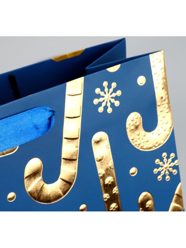 Пакет подарочный «Новогоднее настроение» 32 × 26 × 10 см