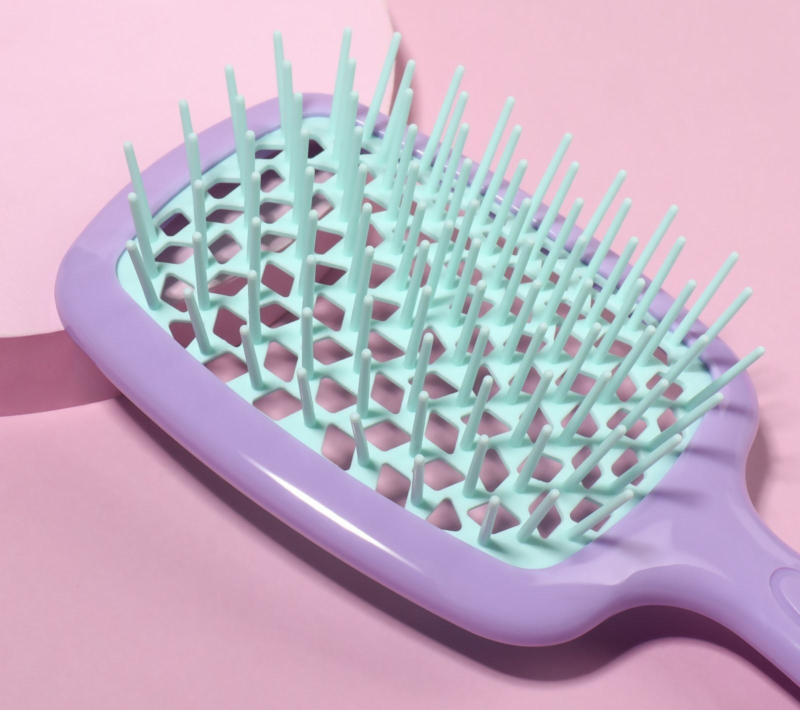 Расчёска массажная, широкая, вентилируемая, 8,5 × 20,5 см, PVC коробка, цвет сиреневый/бирюзовый