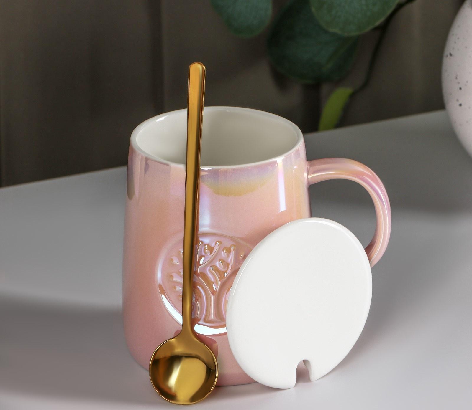 Кружка керамическая с ложкой «Древо», 380 мл, цвет розовый