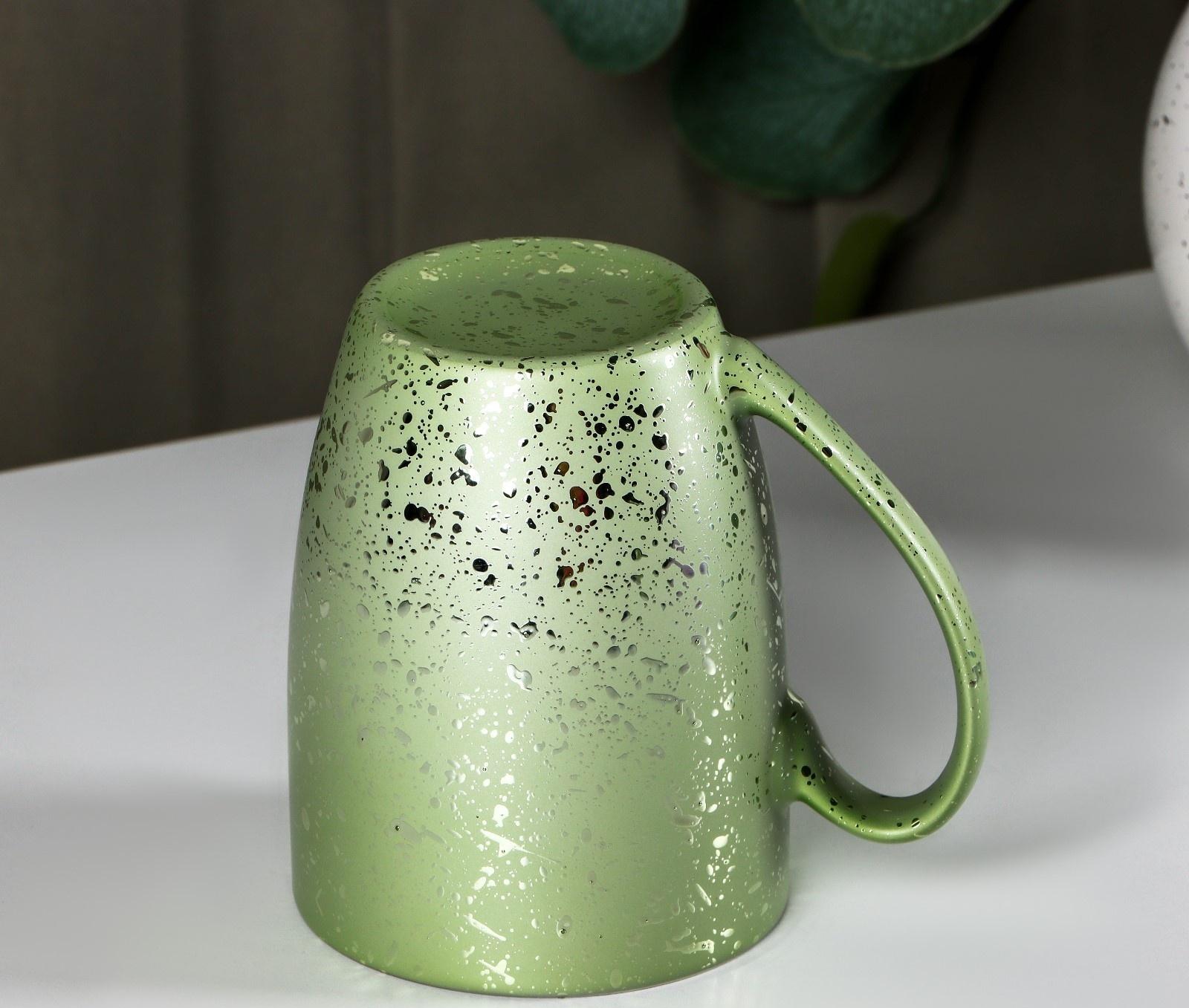 Кружка керамическая Доляна «Блеск», 350 мл, цвет зелёный