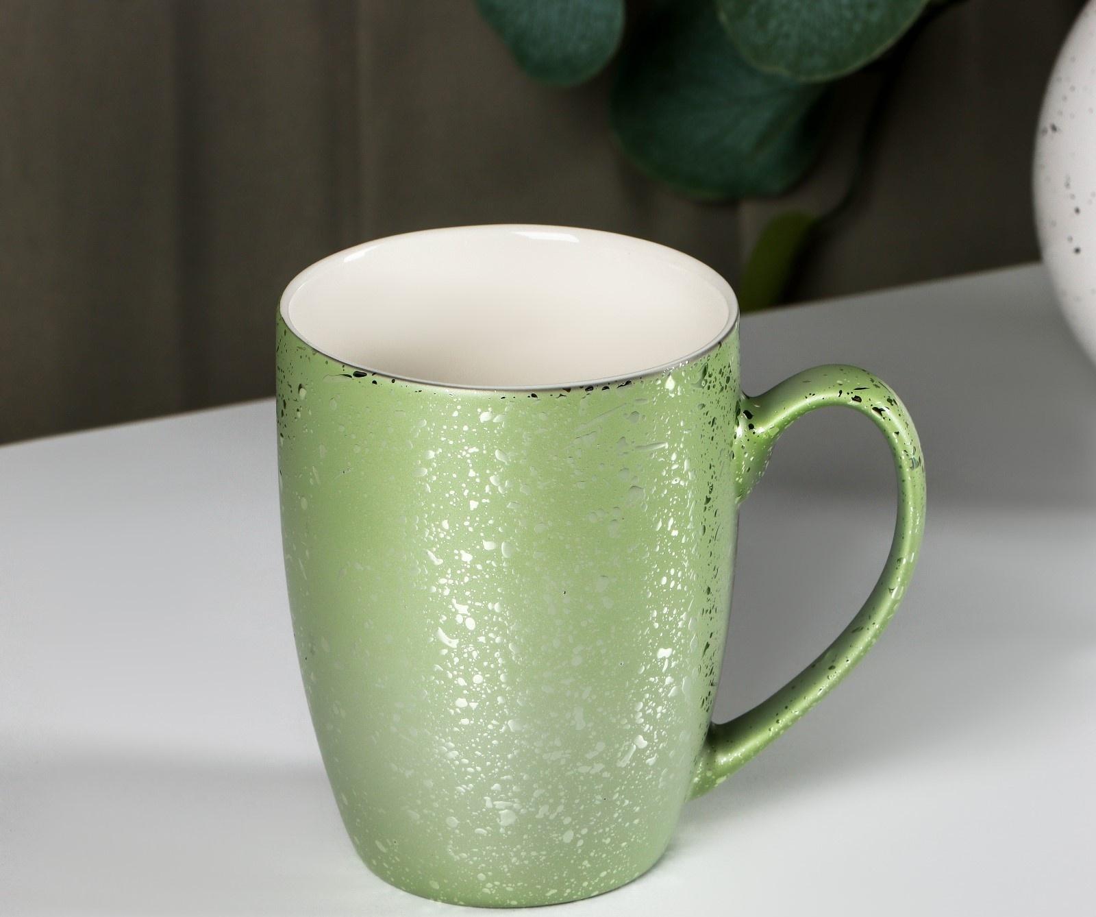 Кружка керамическая Доляна «Блеск», 350 мл, цвет зелёный