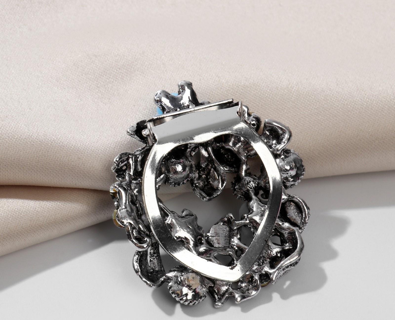 Зажим для платка 