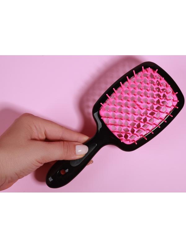 Расчёска массажная, широкая, вентилируемая, 8,5 × 20,5 см, PVC коробка, цвет чёрный/розовый