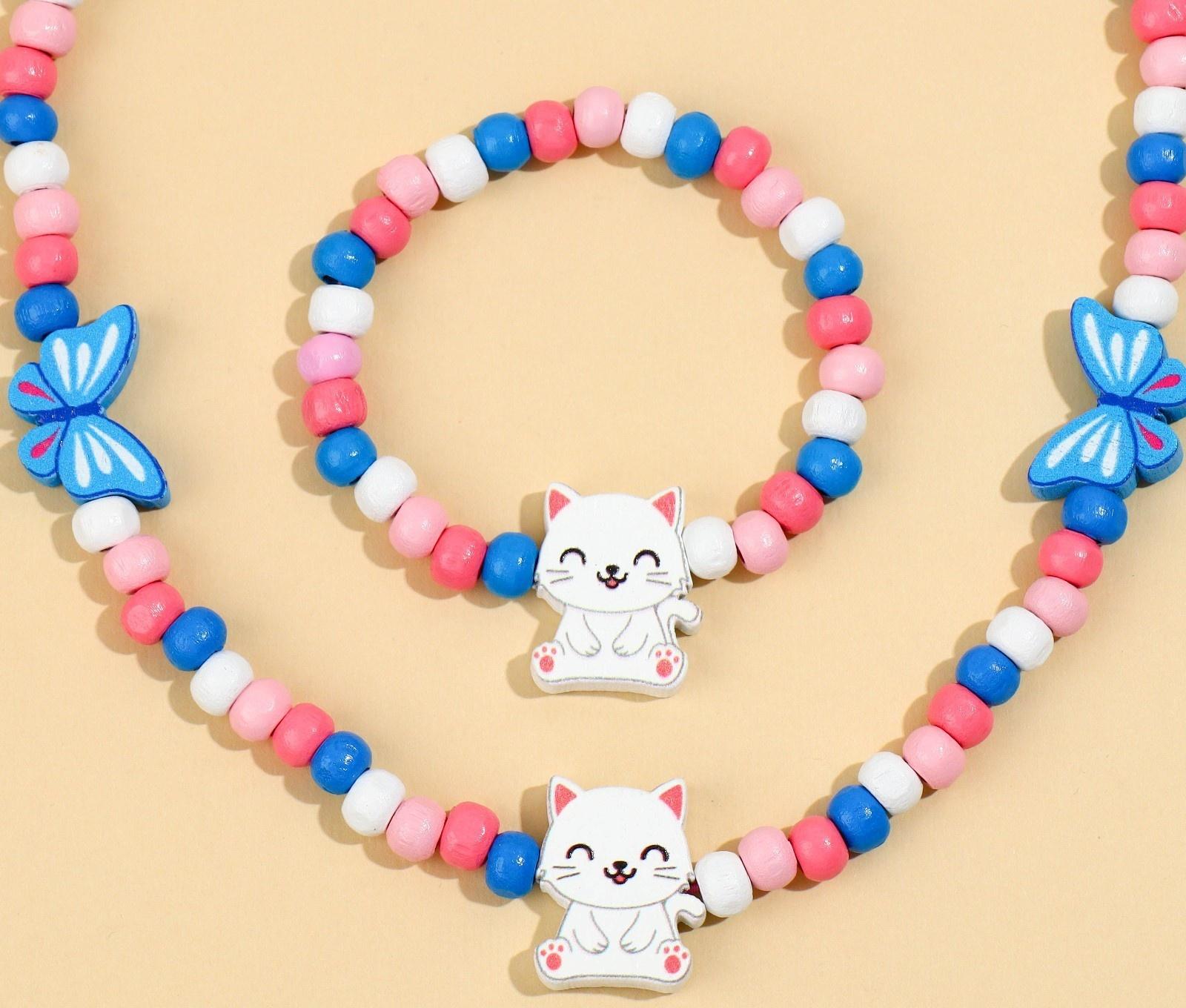 Набор браслет и бусы 