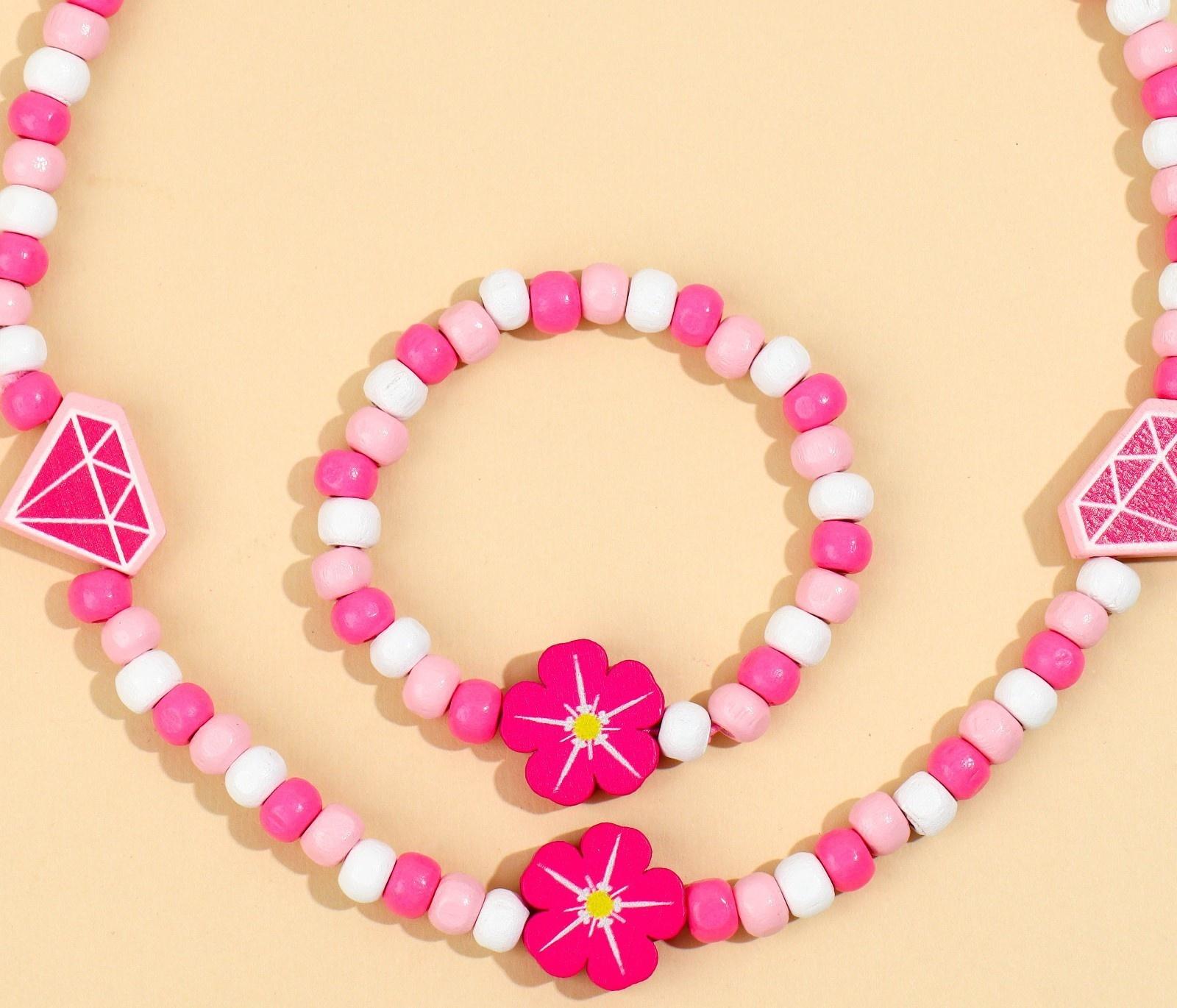 Набор браслет и бусы 