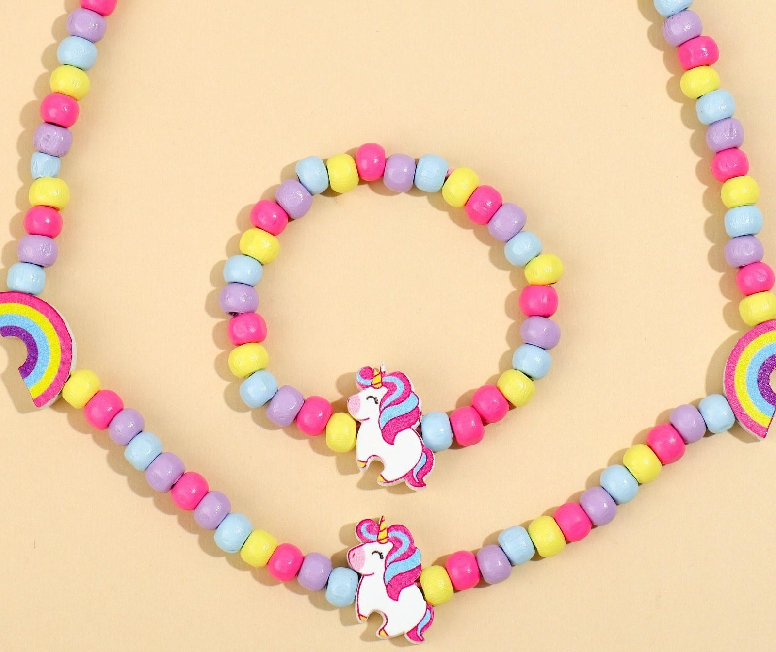 Набор браслет и бусы 