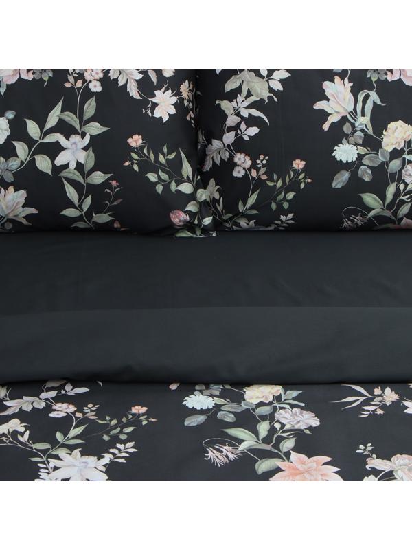 Постельное бельё Этель 1,5 сп Black flowers, 143х215 см, 150х214 см, 50х70 см -2 шт, мако-сатин 114г/м2