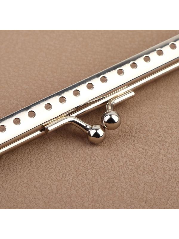 Фермуар пришивной «Прямоугольник», с креплениями, 20 × 6 см, цвет серебряный