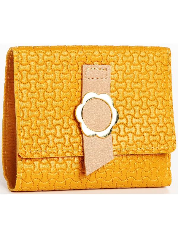 Кошелёк на кнопке, цвет жёлтый