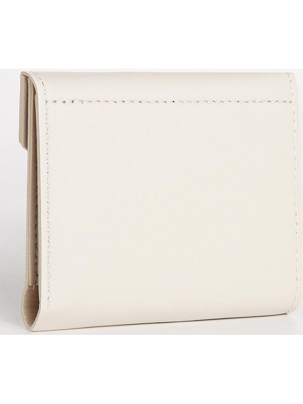 Кошелёк на кнопке, цвет белый