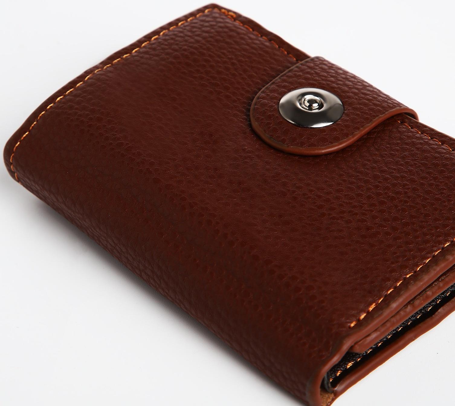 Портмоне мужское на магните, отдел для купюр, для карт, для монет, цвет коричневый