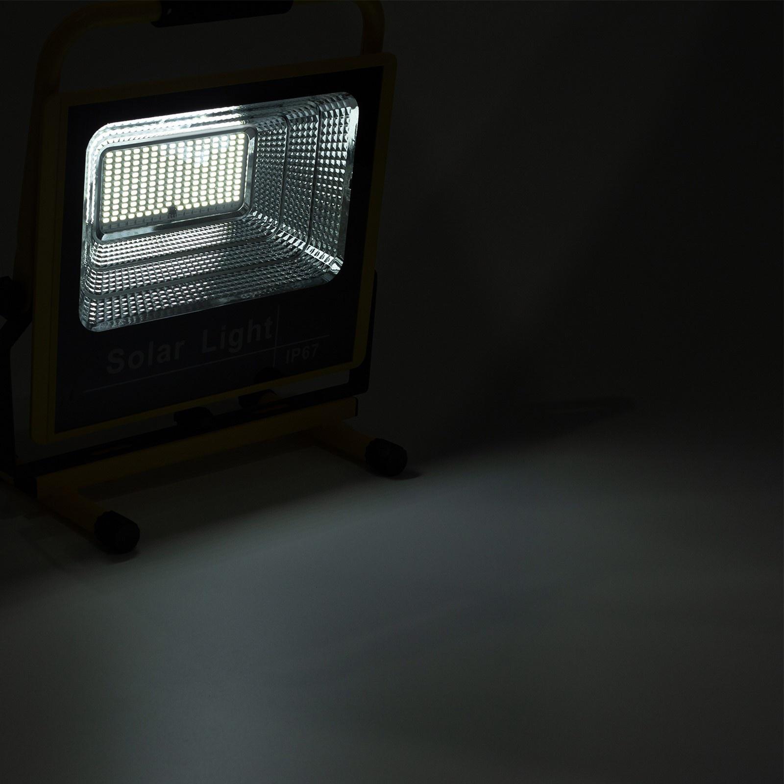 Фонарь-прожектор аккумуляторный, переносной 200 Вт, 20000 мАч, IP67, 12 ч работы, 28 х 34 см   97601