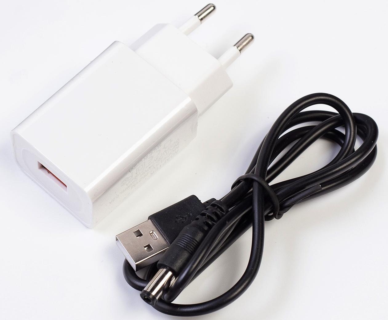 Фонарь-прожектор аккумуляторный, переносной 200 Вт, 20000 мАч, IP67, 12 ч работы, 28 х 34 см   97601