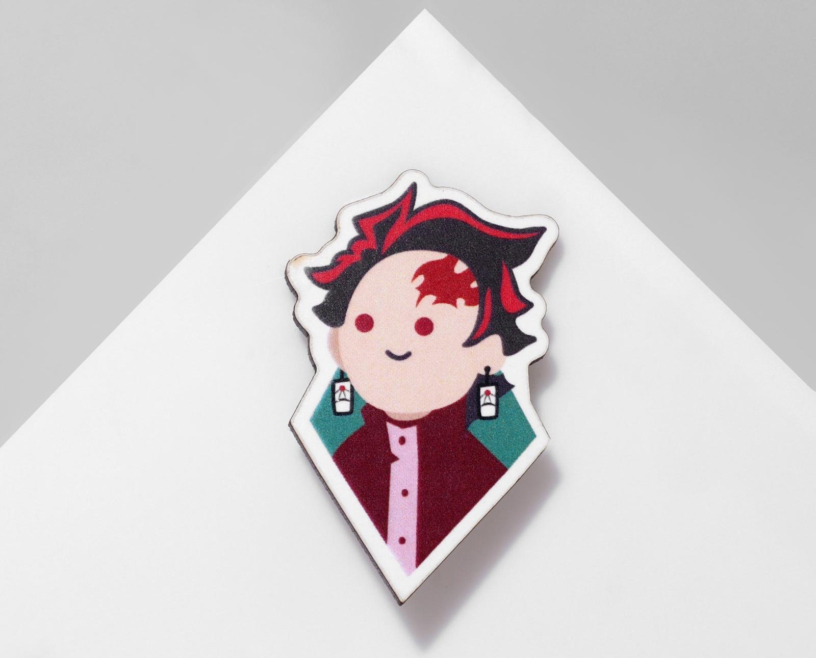 Брошь деревянная 