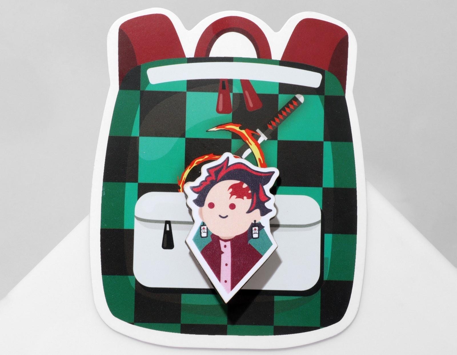 Брошь деревянная 