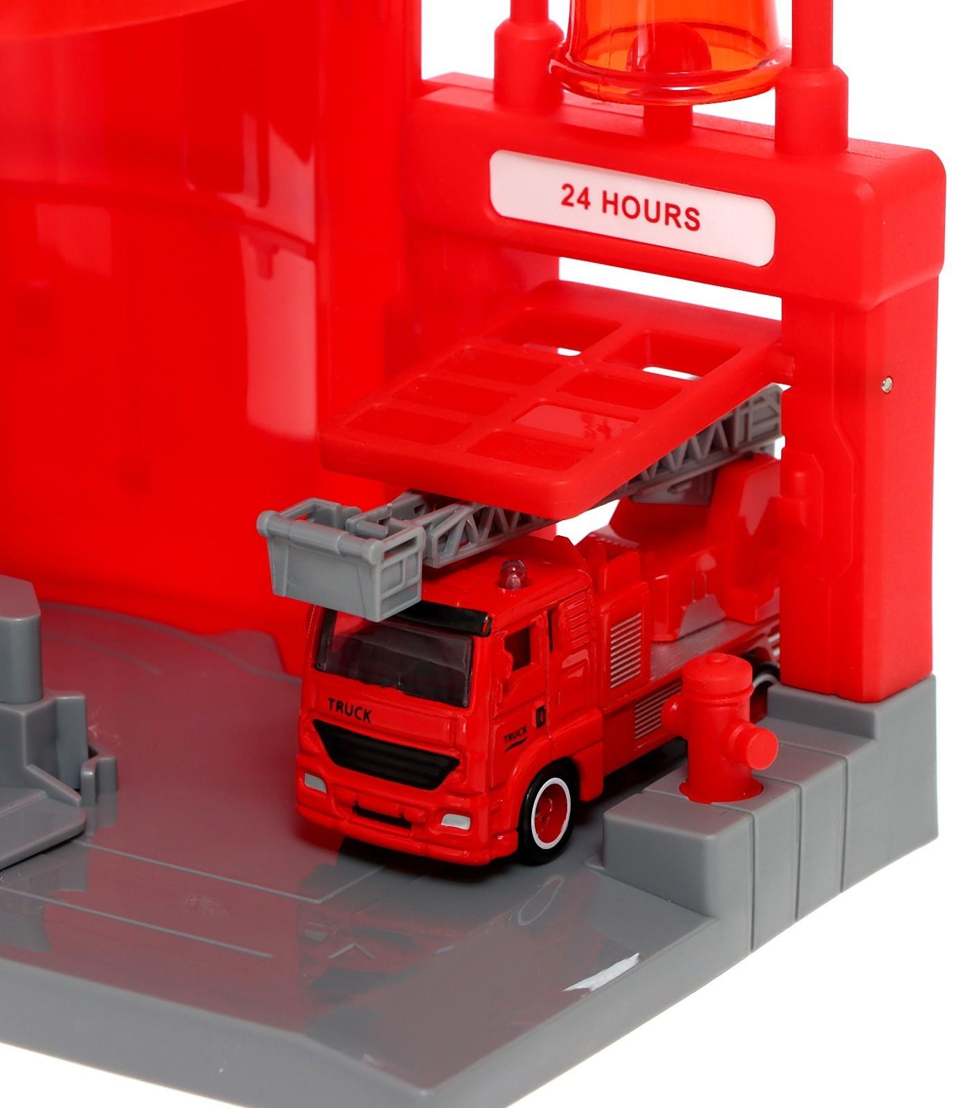 Парковка «Пожарная», с подъёмом, машинка опускается с кнопки, звонит колокол, МИКС