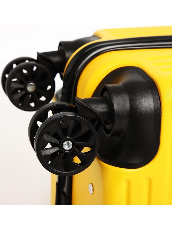 Чемодан малый 18