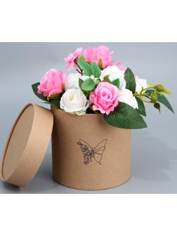Шляпная коробка из крафта «Бабочка», 15 х 15 см