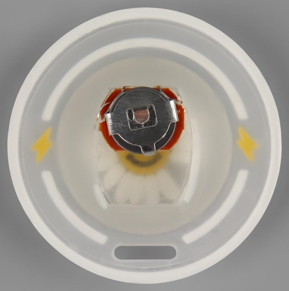 Нашивка силиконовая «Ромашка», светящаяся, 5 × 5 см, цвет белый