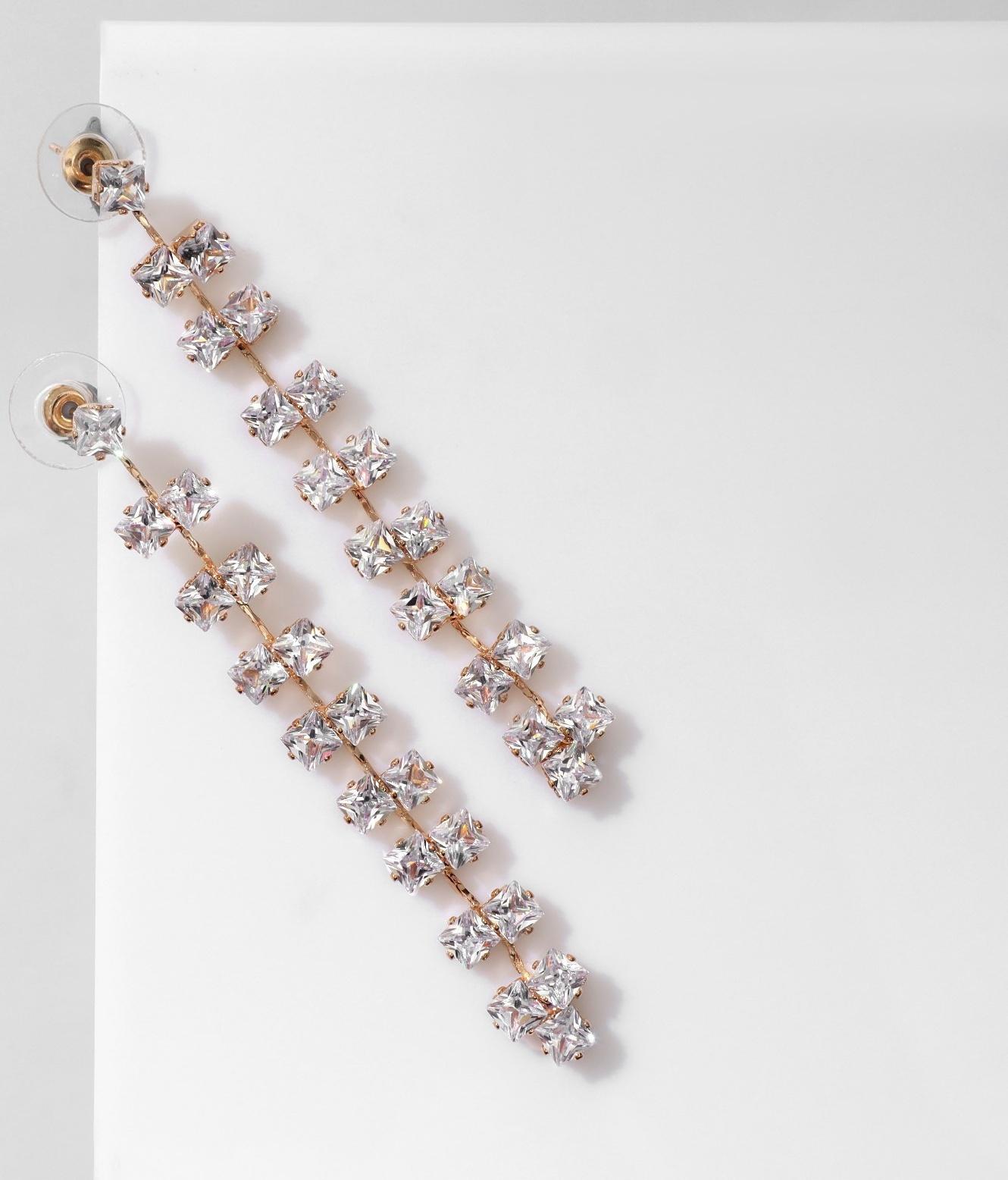 Серьги висячие со стразами 