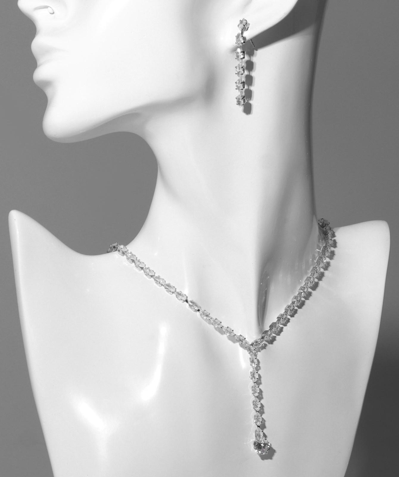 Набор 2 предмета: серьги, колье 