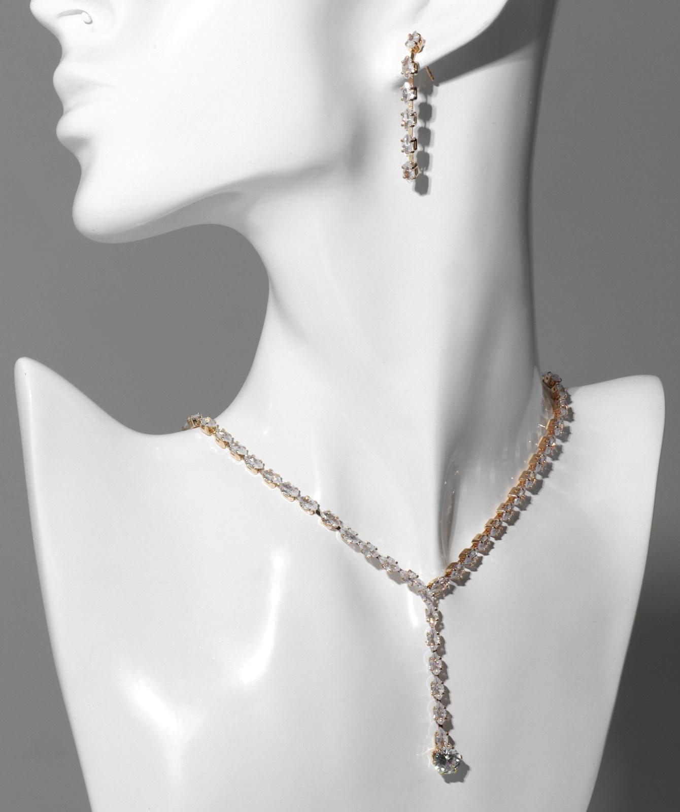 Набор 2 предмета: серьги, колье 