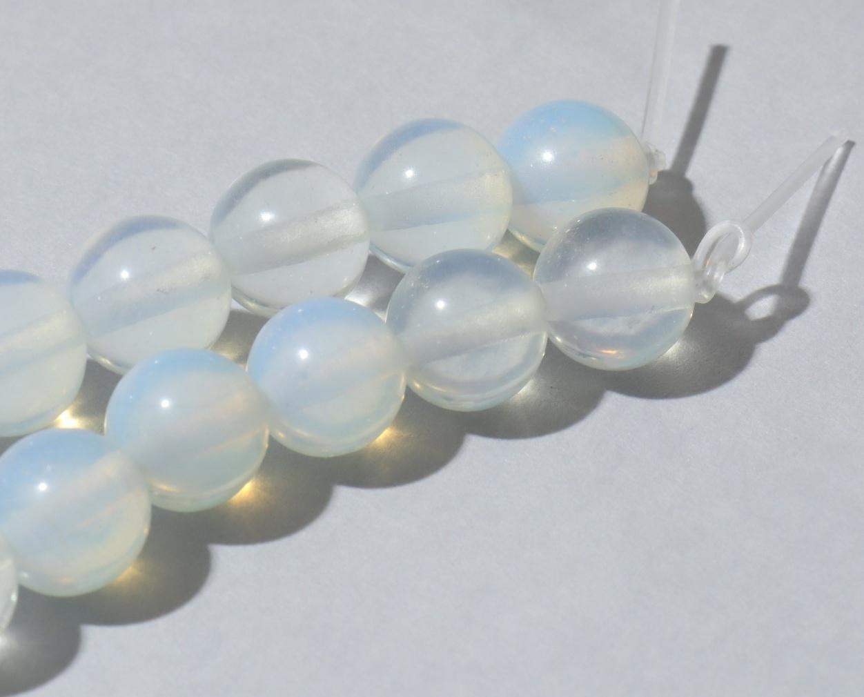 Бусины на нити шар №8 