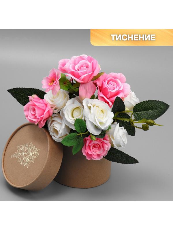 Шляпная коробка из крафта «Цветы», 12 х 12 см