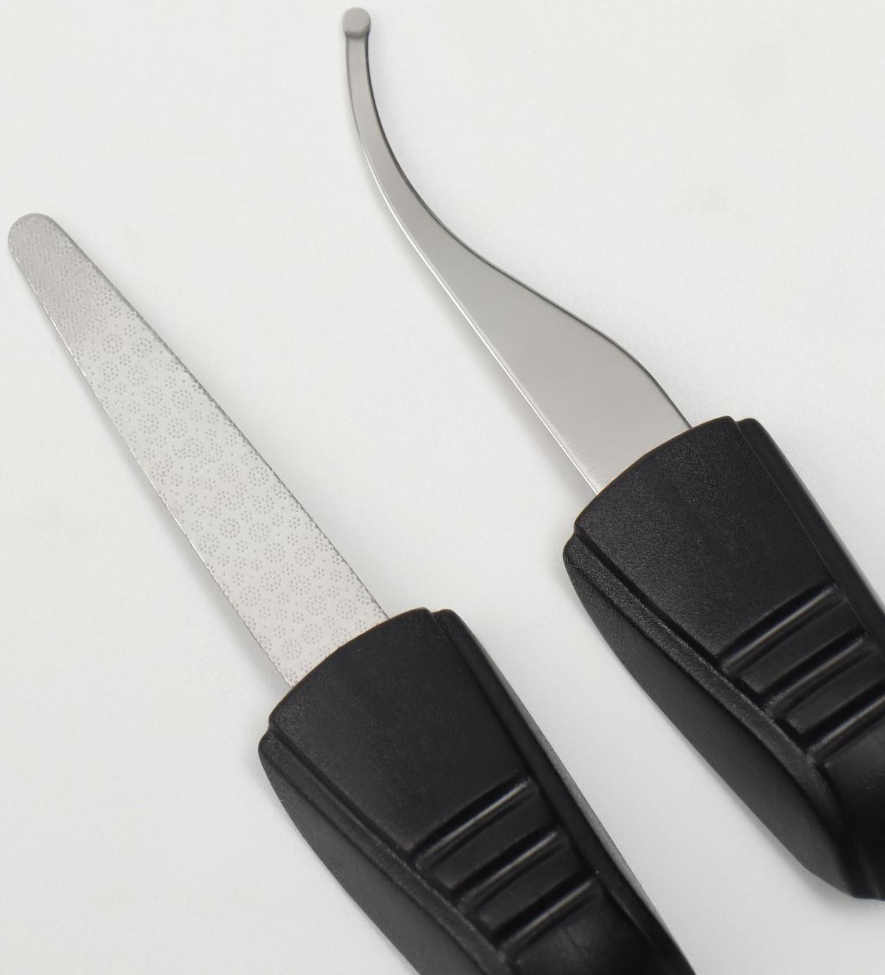 Кусачки педикюрные, 3 в 1, с пилочкой, изогнутое лезвие, складные, 8,7 см, длина лезвия - 18 мм, цвет бордовый