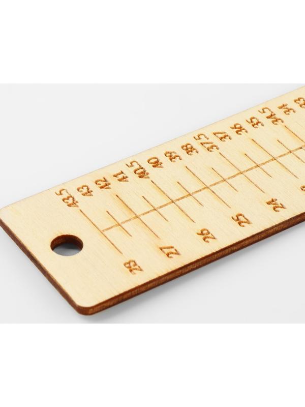 Линейка для определения размера ноги, 40 × 31,3 см