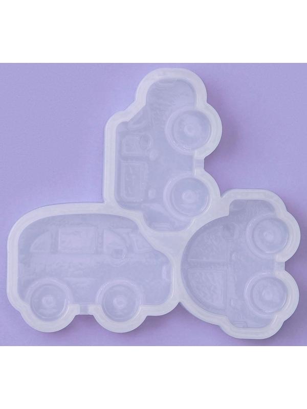 Силиконовый молд для леденцов и шоколада «Машинки», 4×5,6 см, 4,8×4см, 3,5×5,4 см